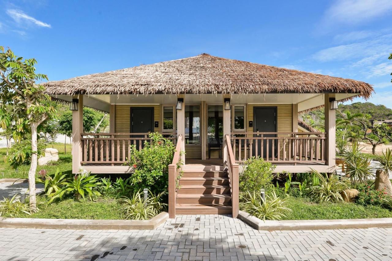 Lan Rung Beach Resort Long Hai Rum bild