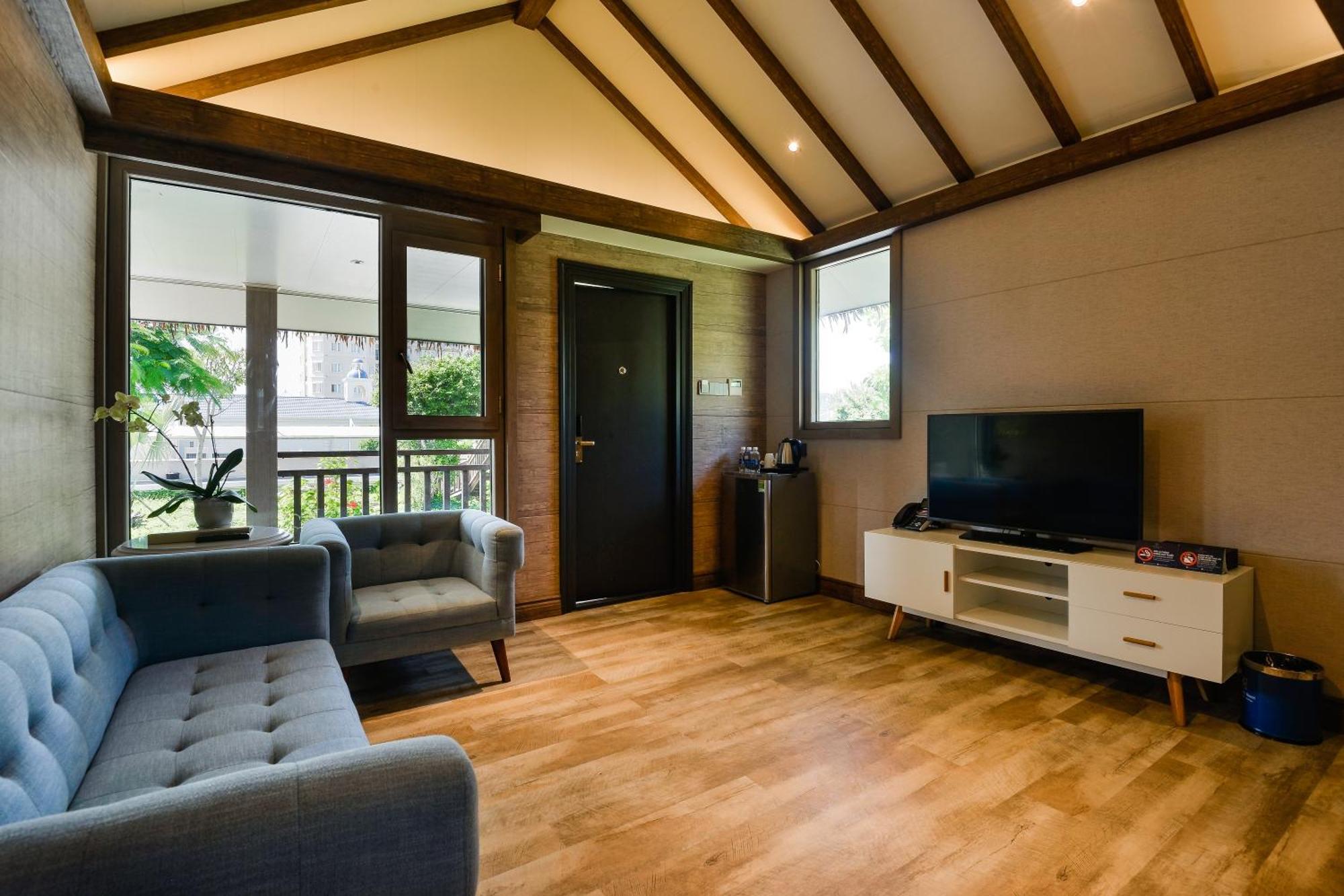 Lan Rung Beach Resort Long Hai Rum bild